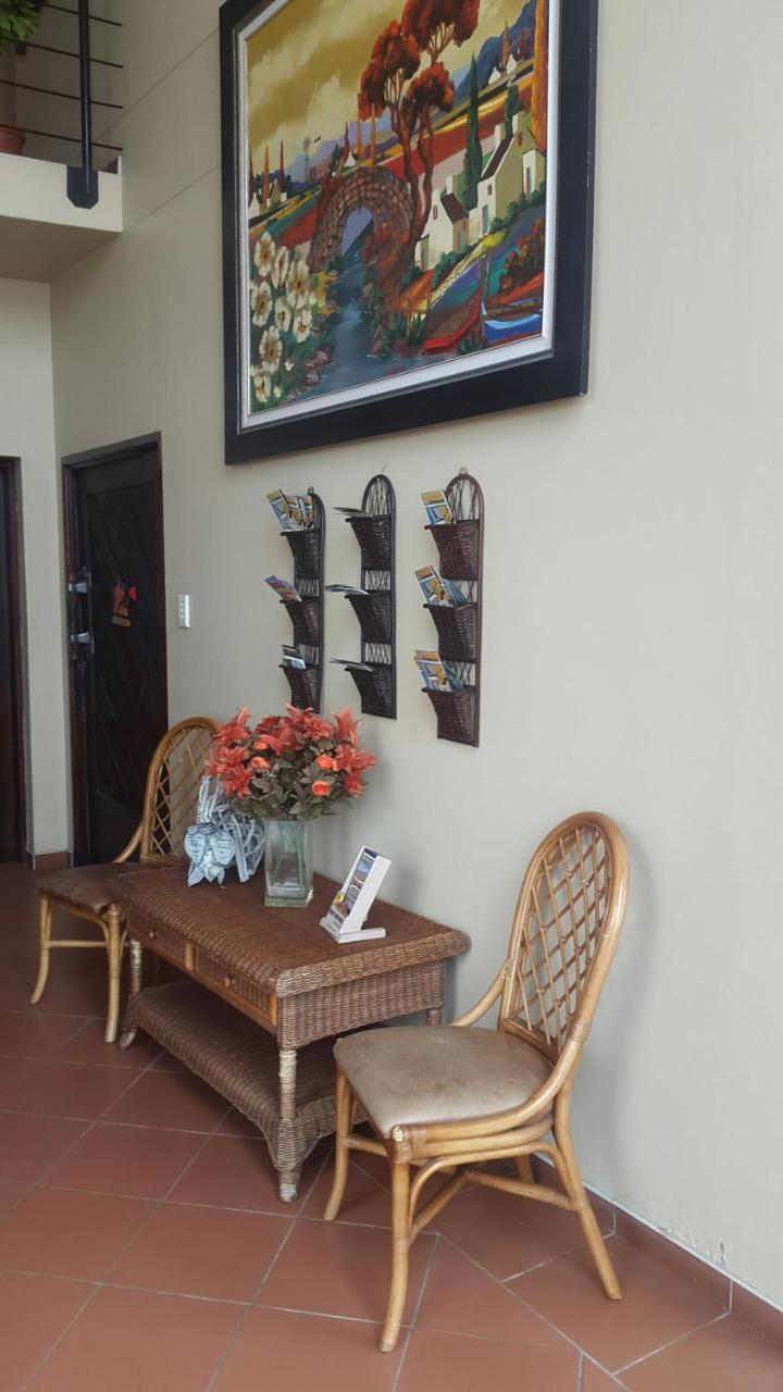 Kleines Nest Bed And Breakfast Walvis Bay Eksteriør billede